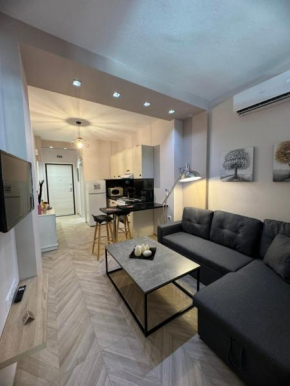 Themisto, the Boho apartment